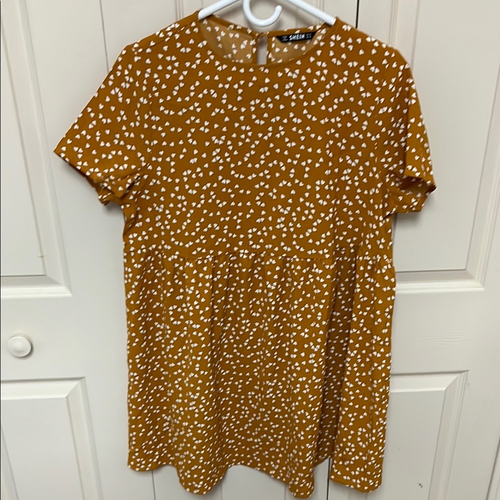 Shein dress M, gold with white hearts, like new condition